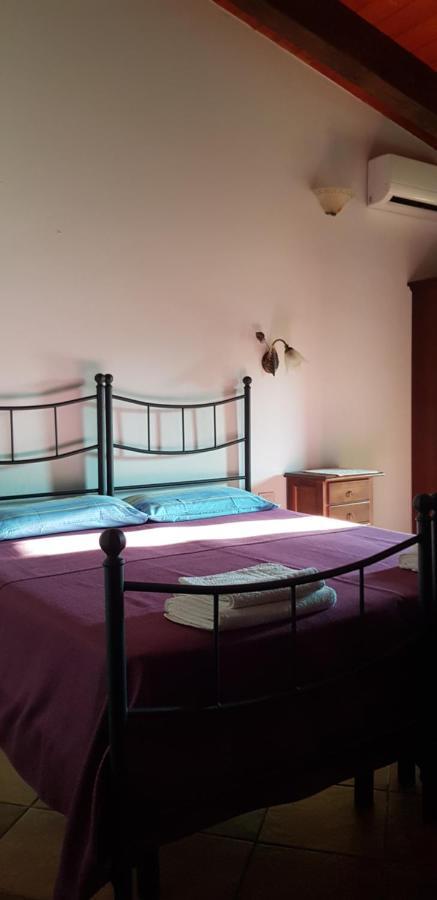 مبيت وإفطار SantʼAntìoco Bed & Breakfast S' Accorru المظهر الخارجي الصورة